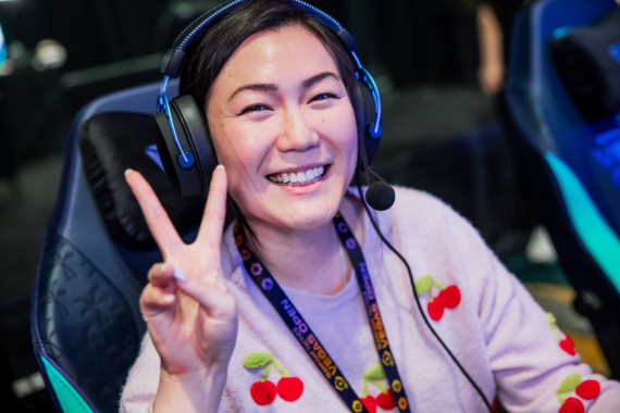 women in esports, female players hafu